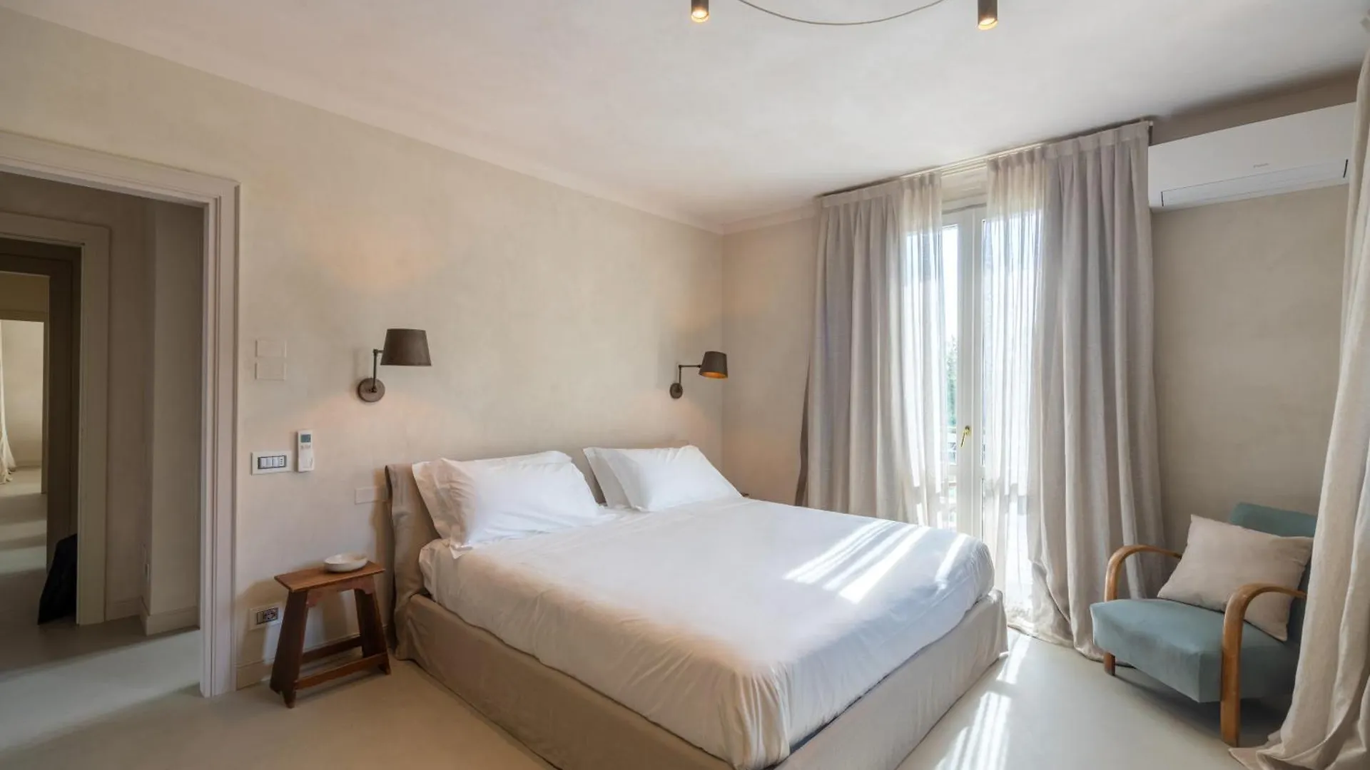 Villa Yeppa Sant'Andrea in Casale 0*,